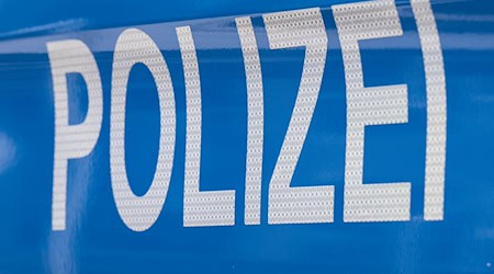 Schwarzenberg: Polizeieinsatz gegen Rechtsextremisten. (Symbolbild)  / Foto: Boris Roessler/dpa