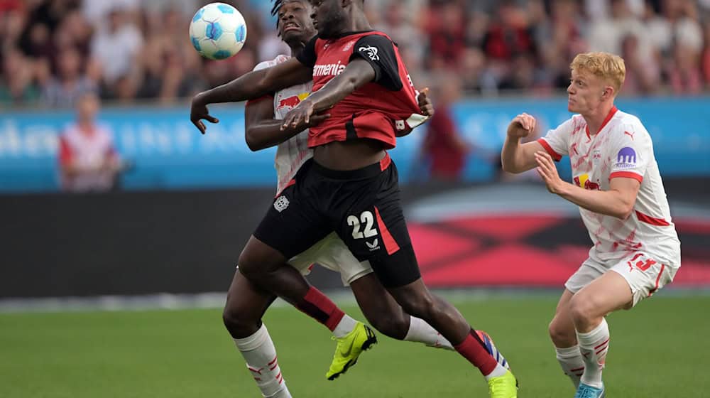 Spannendes Duell in der BayArena. / Foto: Federico Gambarini/dpa