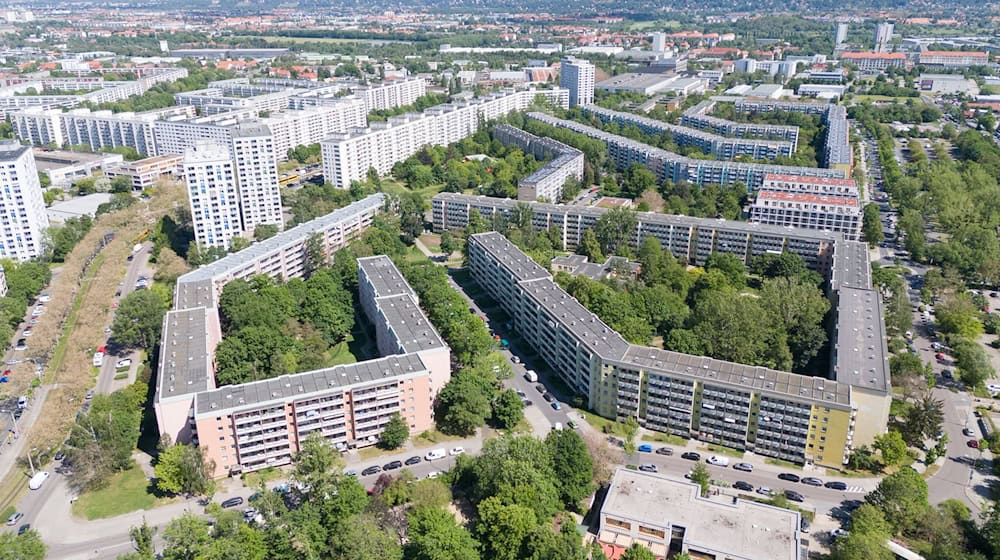 In Saxony's major cities in particular, it is easy to slip over the rent level permitted in the citizen's allowance. (Archive photo) / Photo: Sebastian Kahnert/dpa