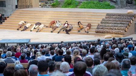 A performance by the Landesbühnen Sachsen at the Felsenbühne Rathen. (Archive photo) / Photo: Daniel Schäfer/dpa