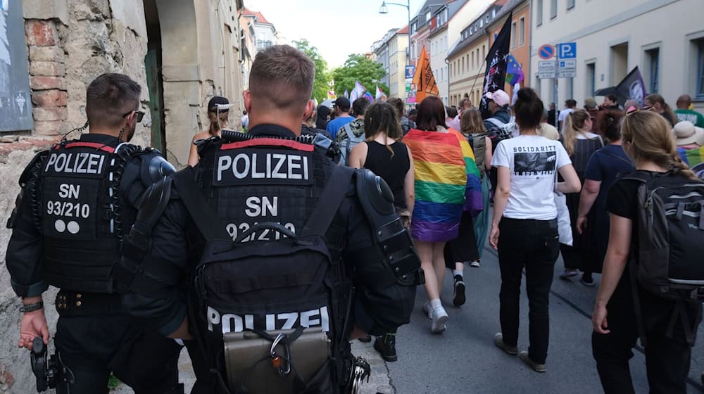 El sindicato policial exige consecuencias tras las protestas de la derecha contra el CSD en Bautzen. (Foto de archivo) / Foto: Sebastian Willnow/dpa