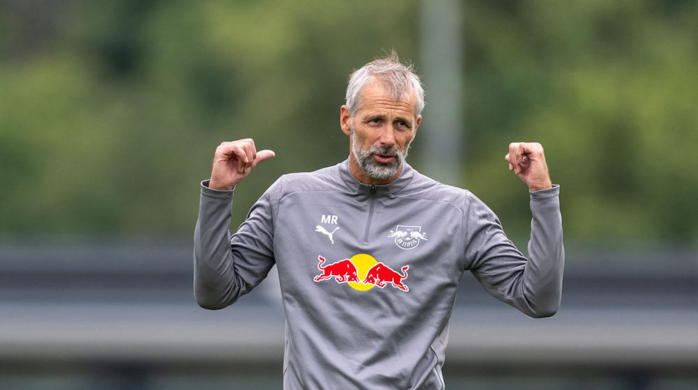 RB-Trainer Marco Rose erwartet einen harten Kampf bei Rot-Weiß Essen. / Foto: Hendrik Schmidt/dpa