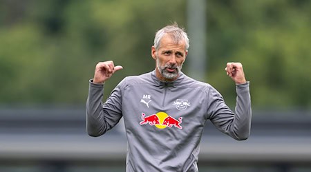 Marco Rose, entrenador del RB, espera una dura batalla en el Rot-Weiß Essen. / Foto: Hendrik Schmidt/dpa