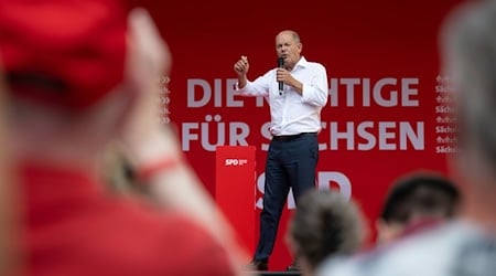 Federal Chancellor Olaf Scholz (SPD) emphasized in Chemnitz that both openness and clear regulations are needed when it comes to migration / Photo: Hendrik Schmidt/dpa