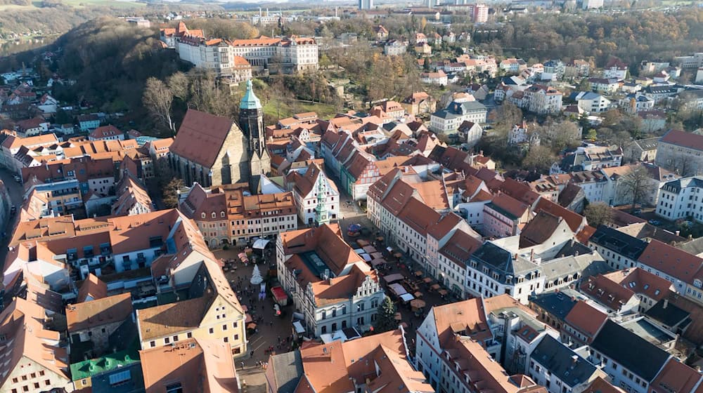 Pohlad na stare město Pirny z ptačeje perspektiwy / Foto: Sebastian Kahnert/dpa