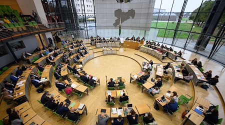 Das Bündnis Sahra Wagenknecht will einen Corona-Untersuchungsausschuss im Sächsischen Landtag beantragen. (Archivbild) / Foto: Robert Michael/dpa