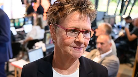 Die sächsische BSW-Chefin Sabine Zimmermann spricht sich für eine neue politische Kultur im Freistaat aus. (Archivbild) / Foto: Robert Michael/dpa