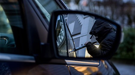 Am höchsten ist die Diebstahlgefahr mit einer Quote von acht Vorfällen pro 10.000 kaskoversicherten Autos in Leipzig. (Symbolbild) / Foto: Axel Heimken/dpa