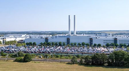 Das sächsische VW-Werk in Mosel bei Zwickau. (Archivbild) / Foto: Hendrik Schmidt/dpa