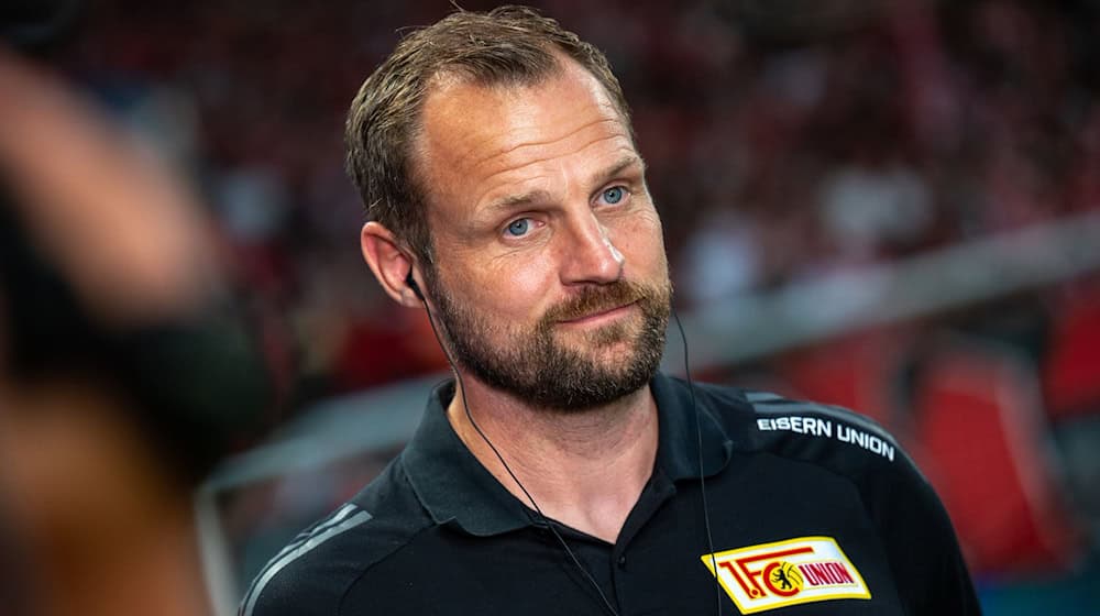 Whether Union coach Bo Svensson will be able to coach his team in Leipzig will be decided at short notice / Photo: Christophe Gateau/dpa