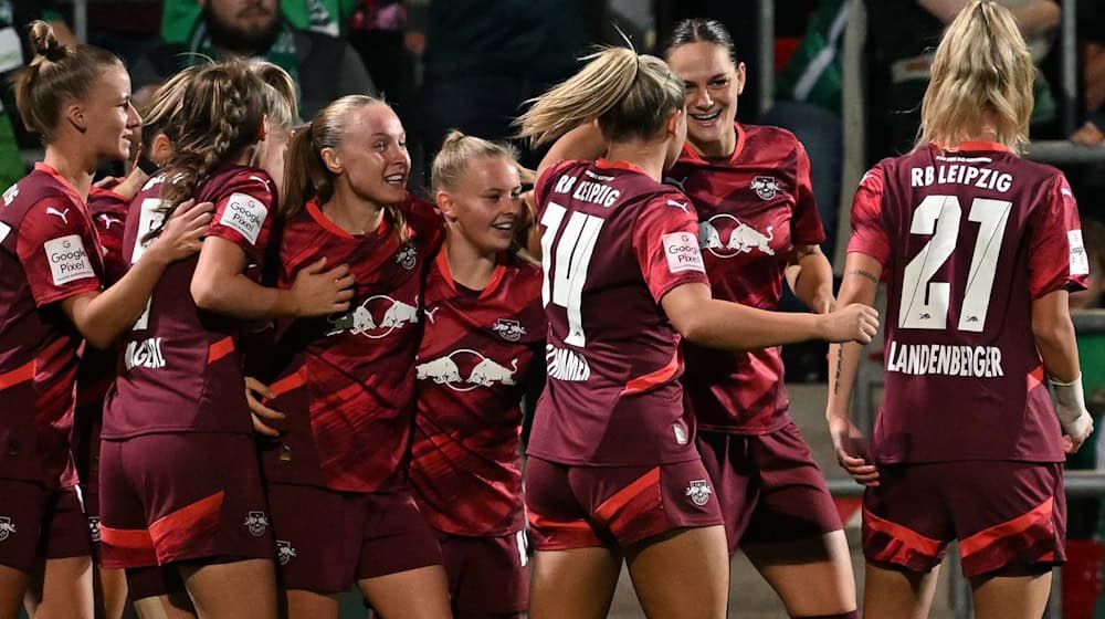 Die Frauen von RB Leipzig gewinnen ihr zweites Heimspiel der Saison. / Foto: Hendrik Schmidt/dpa