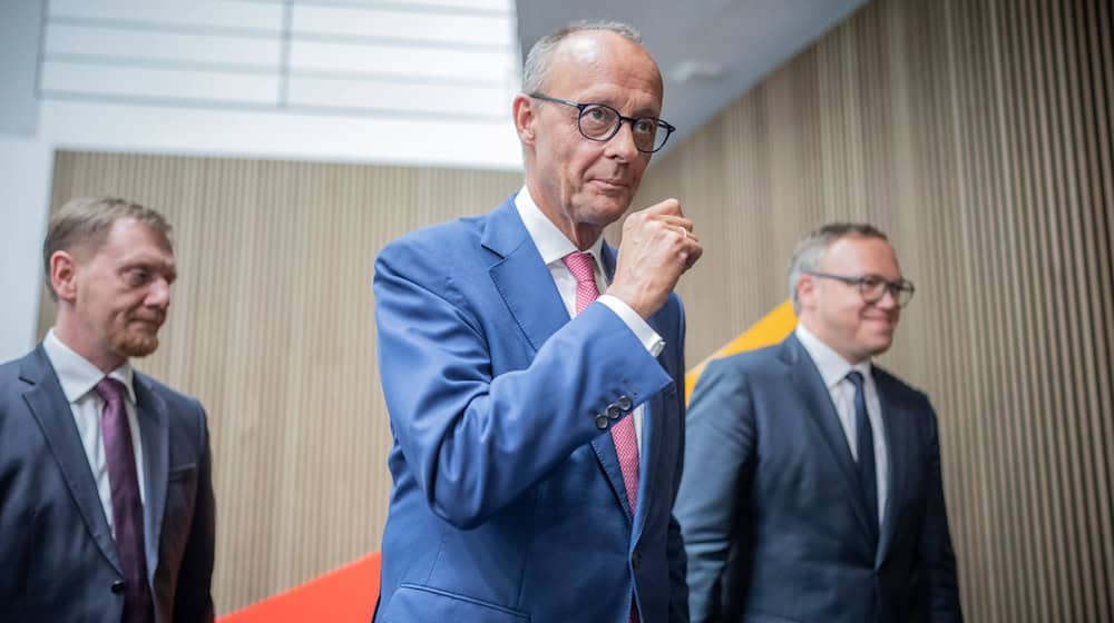 Al ser preguntado por posibles solapamientos entre la CDU y el BSW, el líder del partido, Merz, dijo que no podía responder a la pregunta. / Foto: Michael Kappeler/dpa