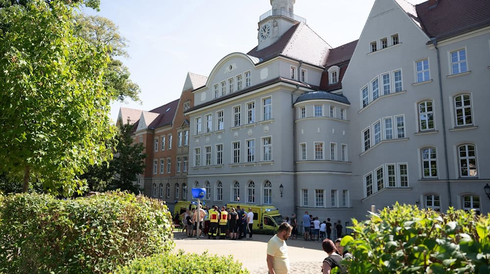 Ansicht der Schule in Bischofswerda. (Archivfoto) / Foto: Sebastian Kahnert/dpa