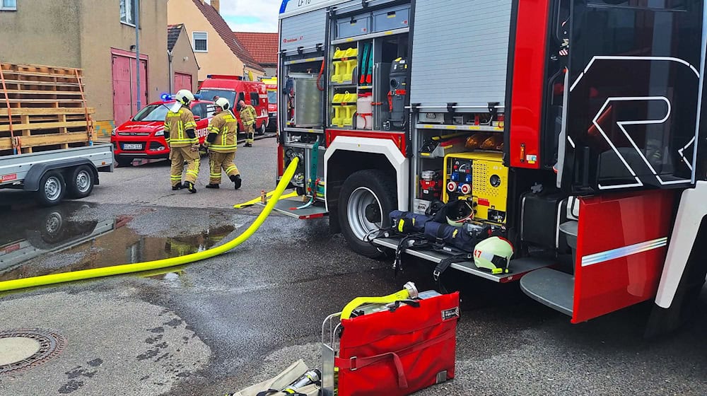 Tote in Wohnhaus in Delitzsch entdeckt - Umstände unklar / Foto: Lucas Libke/EHL Media/dpa