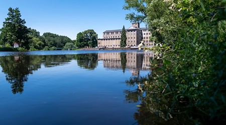 Der Erinnerungsort KZ Sachsenburg in Frankenberg wird zur Gedenkstätte. (Archivbild) / Foto: Hendrik Schmidt/dpa-Zentralbild/dpa