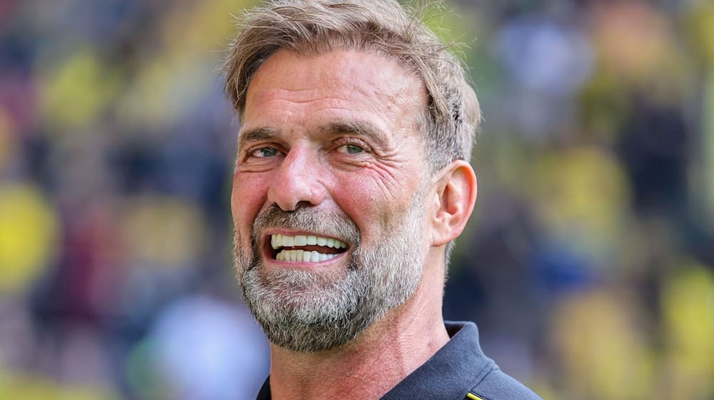 El legendario entrenador Jürgen Klopp ha defendido su fichaje por el Grupo Red Bull en respuesta a las críticas recibidas en las últimas semanas / Foto: Christoph Reichwein/dpa