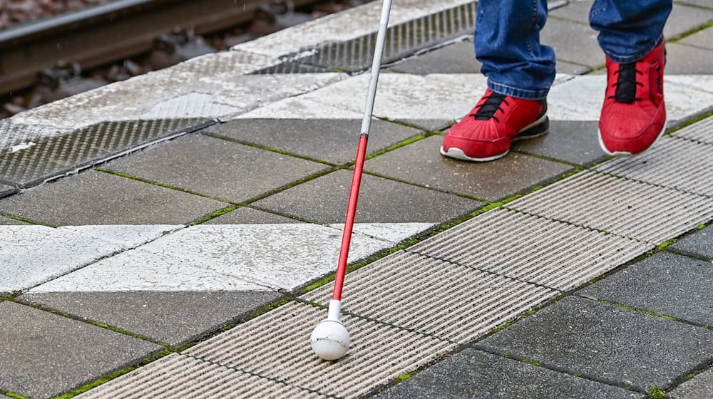 Due to the ageing population, there will be more people with visual impairments in Saxony in the future. (Archive image) / Photo: Patrick Pleul/dpa