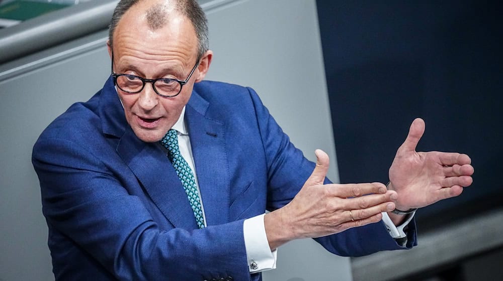 Friedrich Merz ćehnje za rozmołwy z BSW hranicy. (Archivfoto) / Foto: Kay Nietfeld/dpa