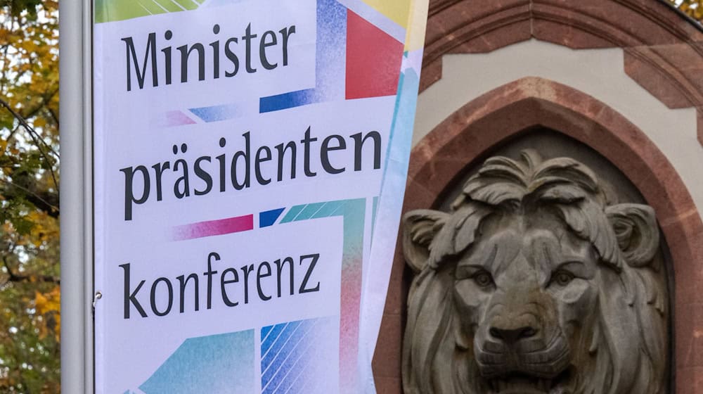 The heads of government of the federal states meet regularly for consultations - this time in Leipzig / Photo: Hendrik Schmidt/dpa