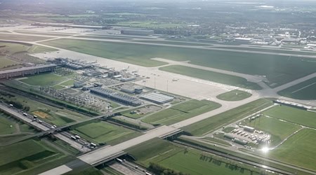 Auf der Expo Real in München präsentiert der Flughafen vom 7. bis 9. Oktober die Areale einem internationalen Fachpublikum. (Archivbild) / Foto: Jan Woitas/dpa-Zentralbild/dpa