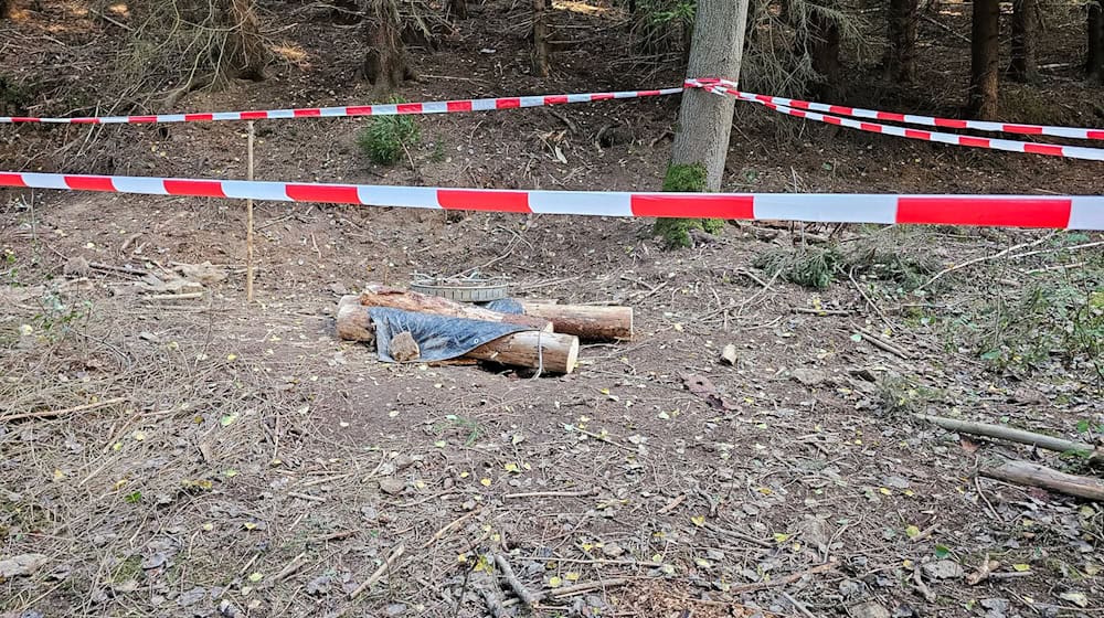 Seit Tagen wird ein in einem alten Bergwerksstollen vermisster Mann in Annaberg gesucht. / Foto: Mike Müller/TNN/dpa