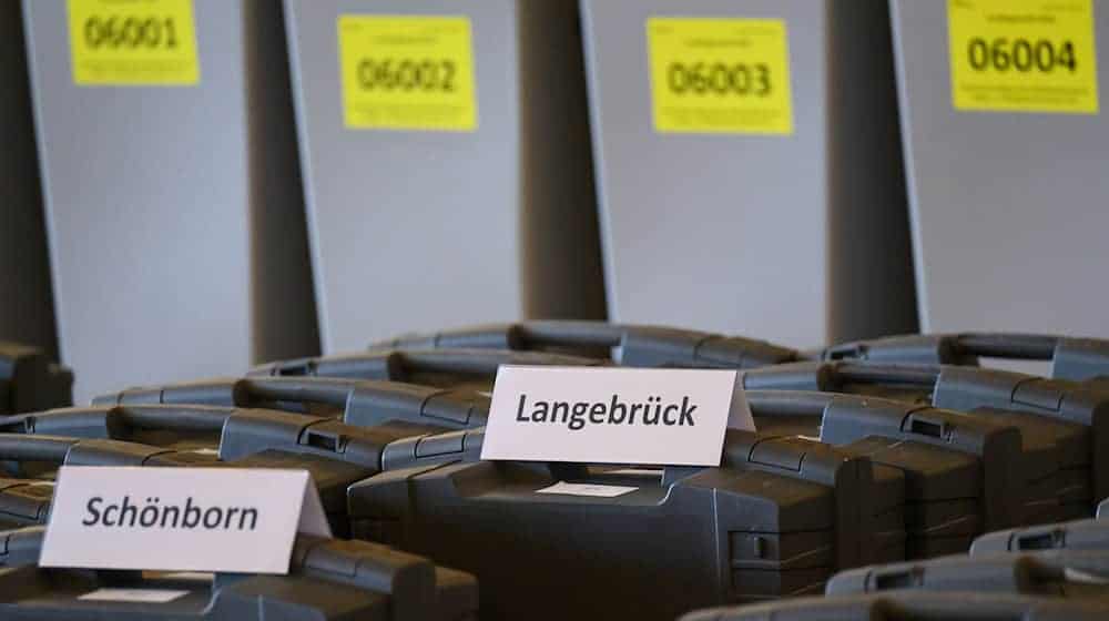 Bei der Landtagswahl soll der 44-Jährige in Dresden insgesamt 126 Stimmzettel manipuliert haben (Archivbild). / Foto: Robert Michael/dpa