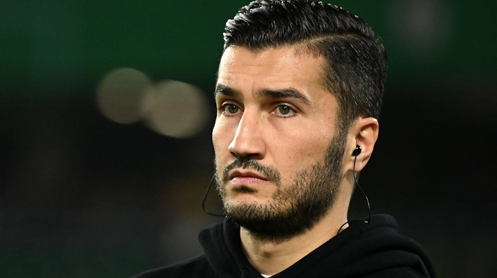 Nuri Sahin se encuentra en una situación difícil como entrenador del BVB / Foto: Swen Pförtner/dpa