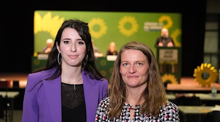 Marie Müser and Christin Furtenbacher, state chairpersons of the Greens in Saxony, are astonished by the formation of the government. (Archive photo). / Photo: Sebastian Willnow/dpa