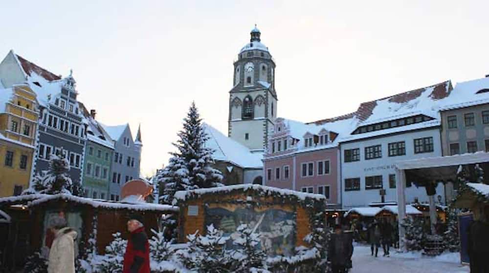 Schnee gibt es leider noch keinen, aber ein Besuch auf dem Meißner Weihnachtsmarkt lohnt bei jedem Wetter. Er startet am 25. November. 