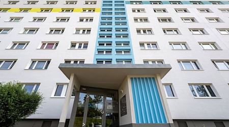 Tenants in Saxony should no longer be frightened by utility bills in future, say the housing associations. (Archive image) / Photo: Hendrik Schmidt/dpa