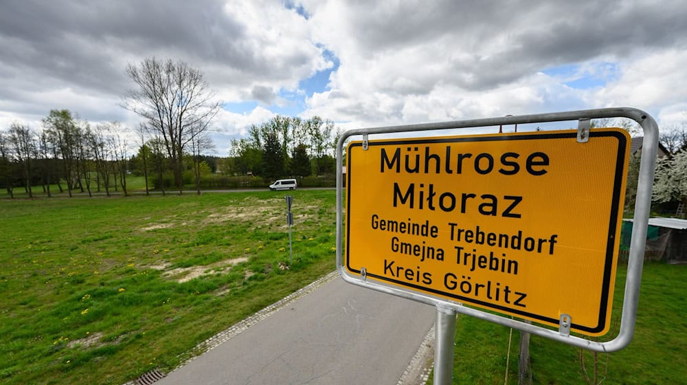 Mühlrose soll als einer der letzten Orte dem Kohleabbau weichen. (Archivbild) / Foto: Robert Michael/dpa