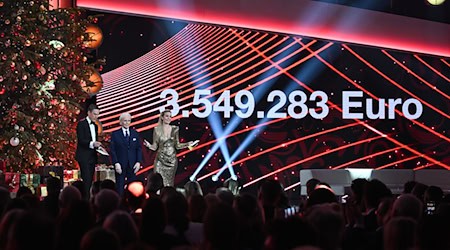 Desde hace 30 años, Josep Carreras recoge donativos para la lucha contra la leucemia con una gala televisiva. / Foto: Hendrik Schmidt/dpa