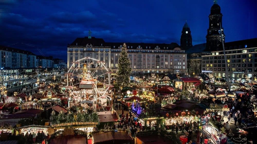 Lichterzauber auf dem Dresdner Striezelmarkt – und der Abend ist noch lange nicht vorbei / Bild von Tonda Tran auf Pixabay