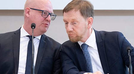 SPD a CDU stej so po wšěm zdaću na koaliciske zrěčenje dojednałoj. (Archivbild) / Foto: Sebastian Kahnert/dpa