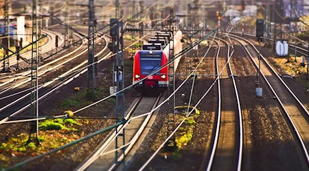 Symbolbild S-Bahn / pixabay 652234