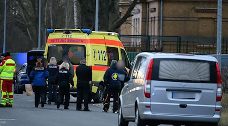 Ein Dresdner Polizist ist bei einer Fahndung nach Autodieben erfasst und getötet worden. / Foto: Robert Michael/dpa