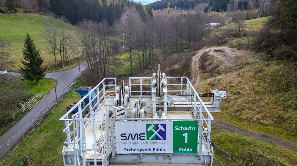 In Pöhla im Erzgebirge wird ein neues Bergwerk forciert. Hier sollen künftig unter anderem Zinn, Wolfram und Flussspat abgebaut werden. (Archivbild) / Foto: Jan Woitas/dpa