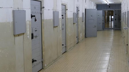 Gang im ehemaligen Stasi-Gefängnis Hohenschönhausen
