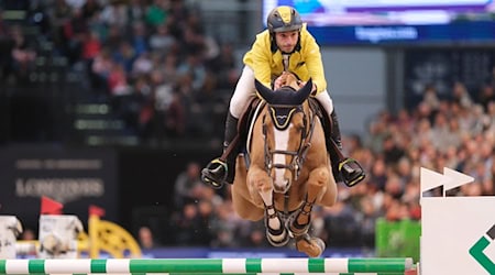 Yuri Mansur rides to victory in the Leipzig Championships / Photo: Sebastian Willnow/dpa