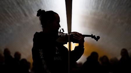 La Sociedad Mozart de Sajonia honra al bajo-barítono Klaus Mertens con el Premio Mozart (foto de archivo) / Foto: Kristin Schmidt/dpa