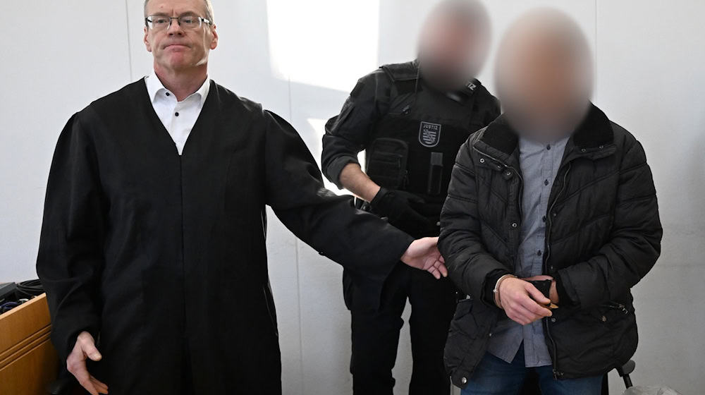 Tag 3 im Prozess zum Mord an der neunjährigen Valeriia: Werden bald die Plädoyers gesprochen? Dem Angeklagten wird Mord an dem kleinen Mädchen vorgeworfen.  / Foto: Hendrik Schmidt/dpa