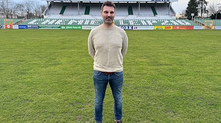 Der neue Trainer von Chemie Leipzig, Adrian Alipour. / Foto: Emily Paula Ryl/BSG Chemie Leipzig/dpa