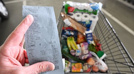 Die Inflationsrate in Sachsen ist binnen Jahresfrist gesunken (Symbolbild). / Foto: Bernd Weißbrod/dpa