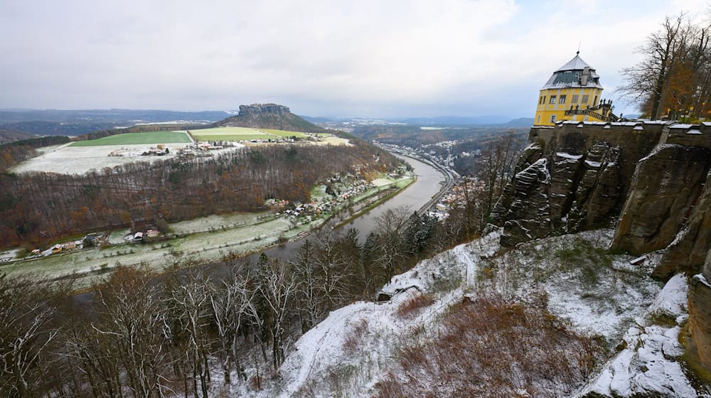 Increased visitor numbers at Königstein Fortress and celebration for giant wine barrel (archive photo) / Photo: Robert Michael/dpa