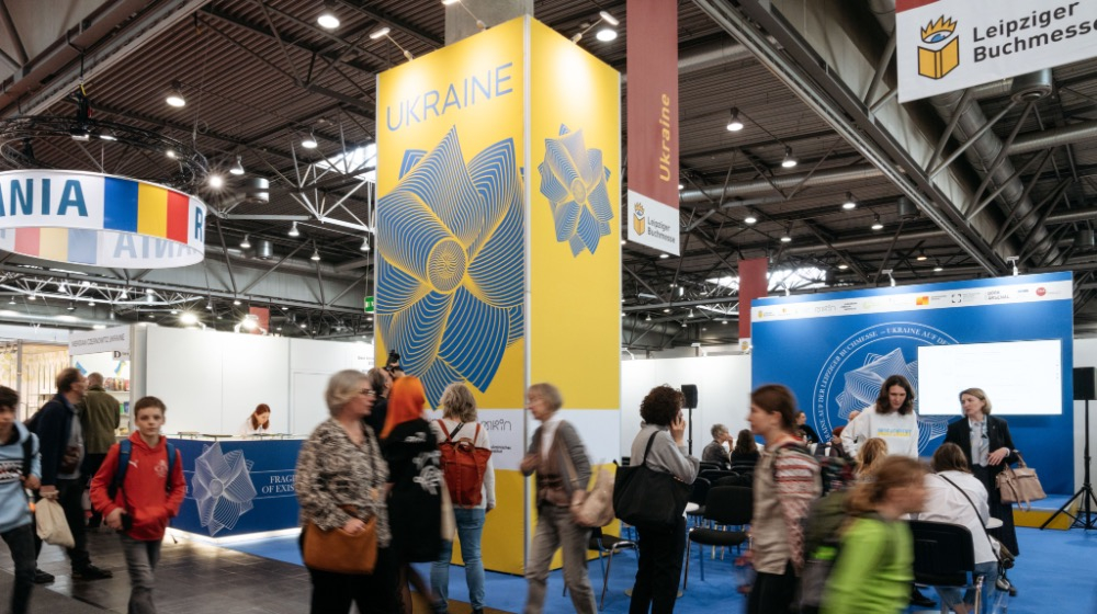 Ukraine präsentiert sich mit lebendiger Literaturszene auf der Leipziger Buchmesse 2025. Autoren und Werke trotz Krieg im Fokus / Stadt Leipzig