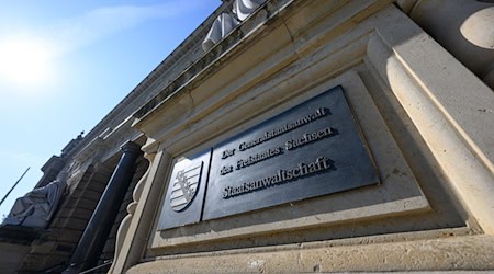 Die Staatsanwaltschaft hat vor der Jugendkammer des Landgerichts Dresden Anklage gegen einen 25-Jährigen wegen des Verdachts des unerlaubten Handelns mit Betäubungsmitteln erhoben (Archivbild). / Foto: Robert Michael/dpa