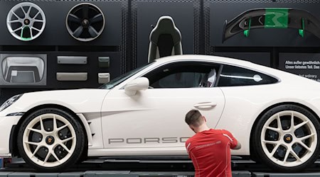 Після падіння прибутків премія працівникам Porsche значно зменшилася. (Архівне зображення) / Фото: Marijan Murat/dpa