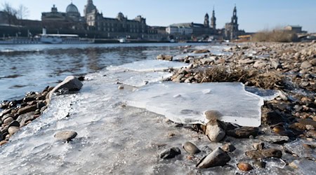 Sachsen erwarten sonnige Tage und frostige Nächte. (Archivbild) / Foto: Sebastian Kahnert/dpa