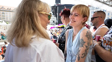 Sachsens Sozialministerin Petra Köpping auf dem CSD. Foto: Köpping/Facebook