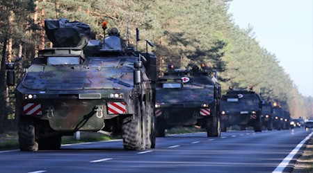 Eine Kolonne der Bundeswehr. Foto: Bundeswehr/Wendler